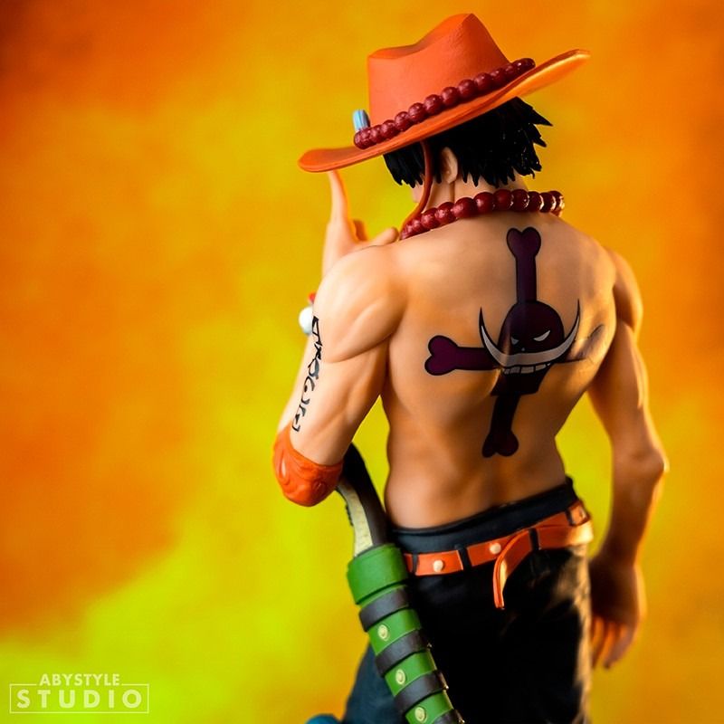 ONE PIECE Portgas D. Ace figure