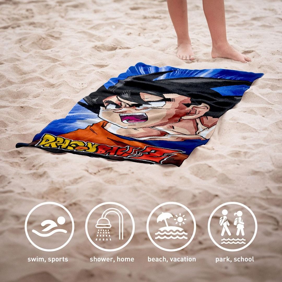 DRAGON BALL Z Goku telo mare
