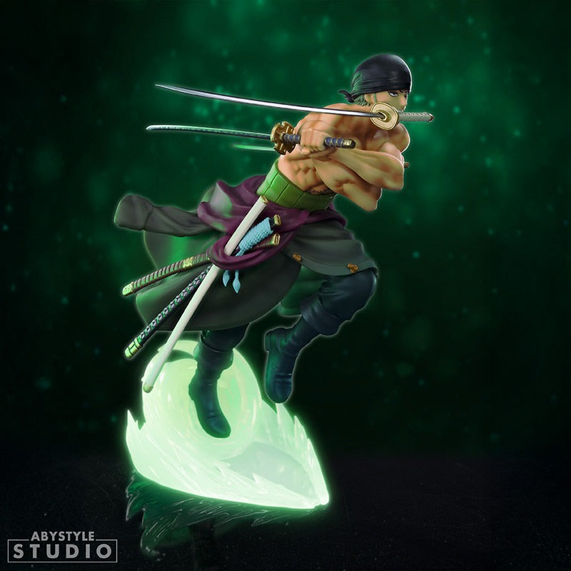ONE PIECE Zoro glow in the dark figure