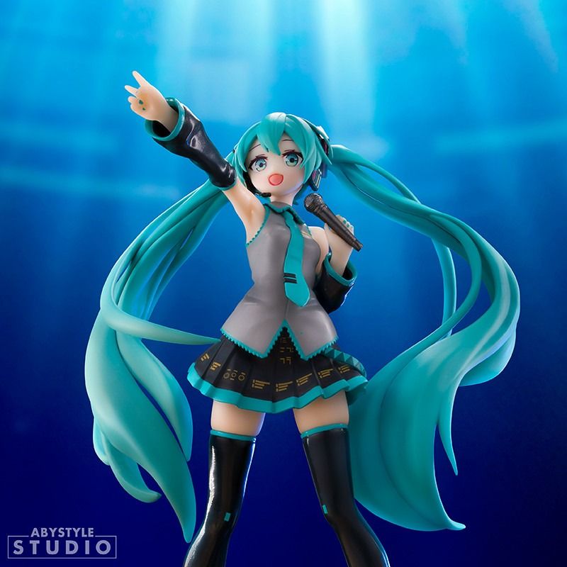 HATSUNE MIKU figure