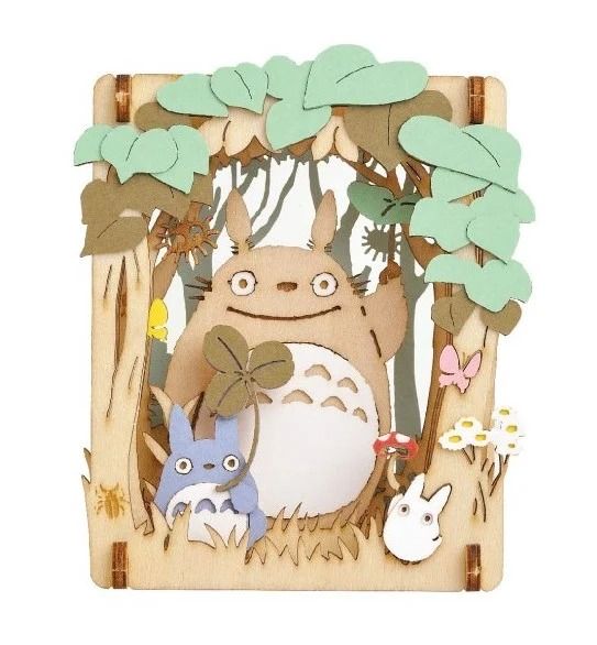 STUDIO GHIBLI Totoro teatro wood style