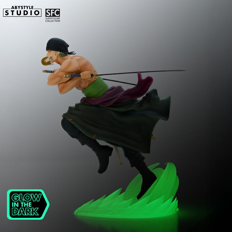 ONE PIECE Zoro glow in the dark figure