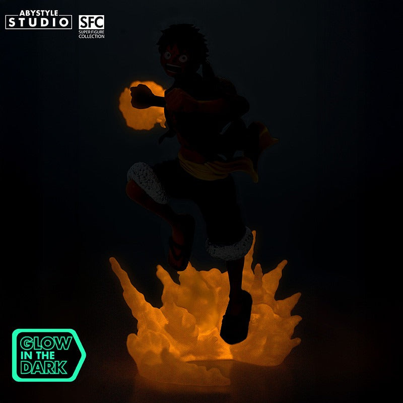 ONE PIECE Luffy glow in the dark figure