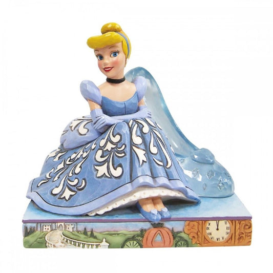 DISNEY TRADITIONS Cinderella Glass Slipper figura